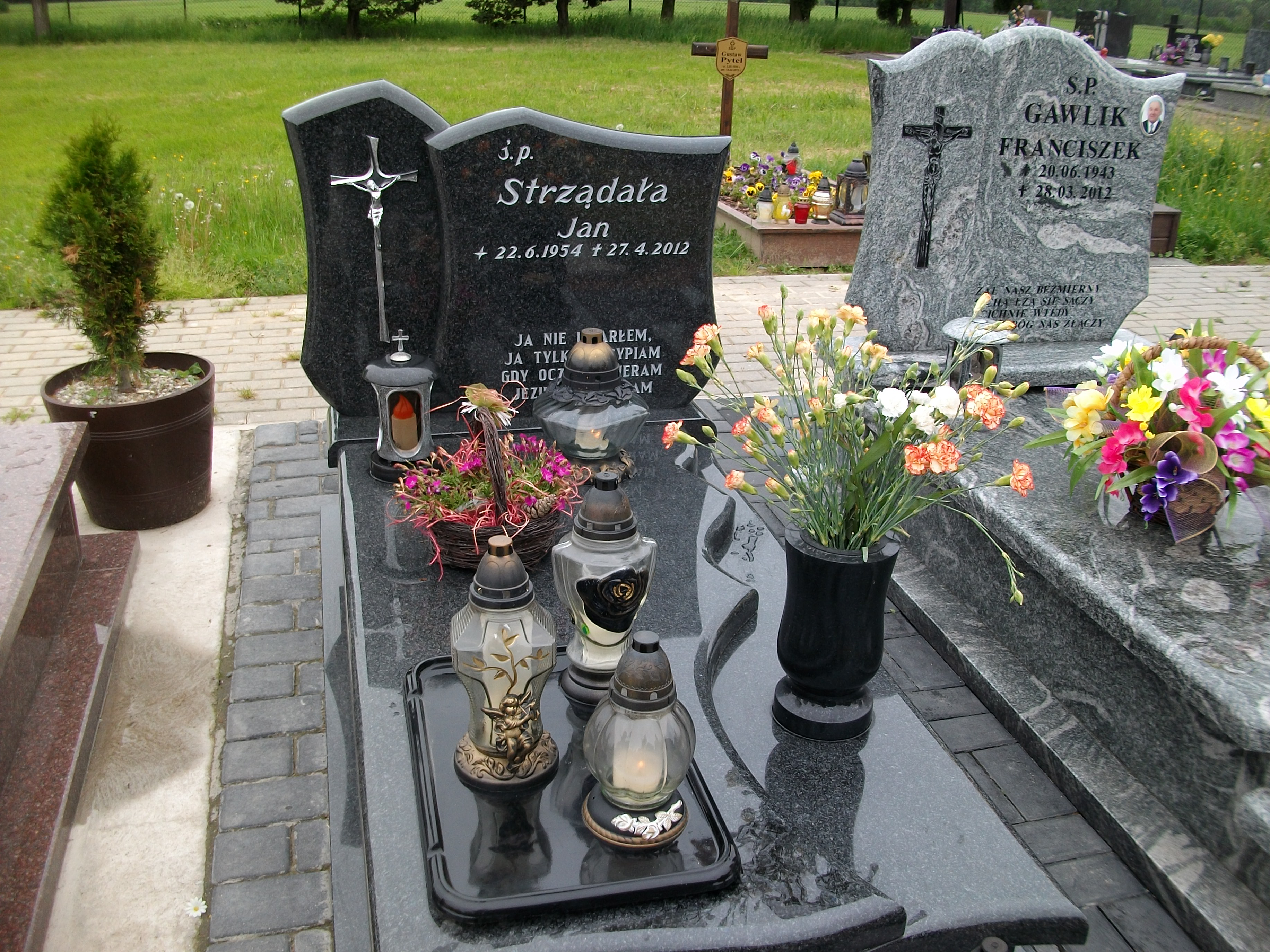 Grób Jan Strządała